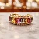 ANILLO Oro Amarillo de 18 Kilates con Brillantes y Zafiros de colores